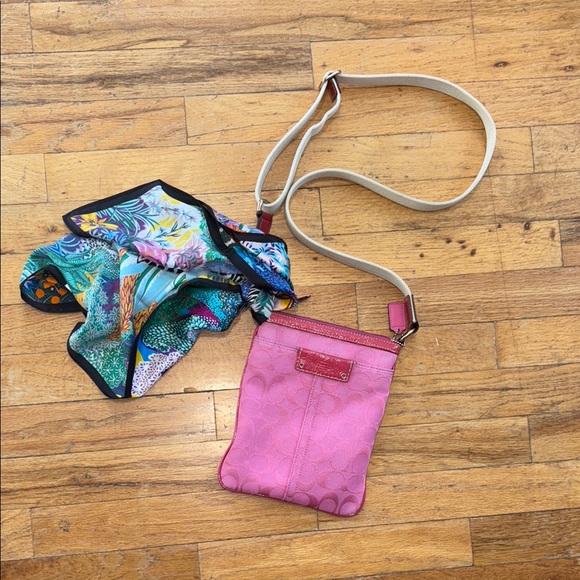 Coach Pink Crossbody Bag with Cream Strap w/Safari Scarf - Picture 1 of 15